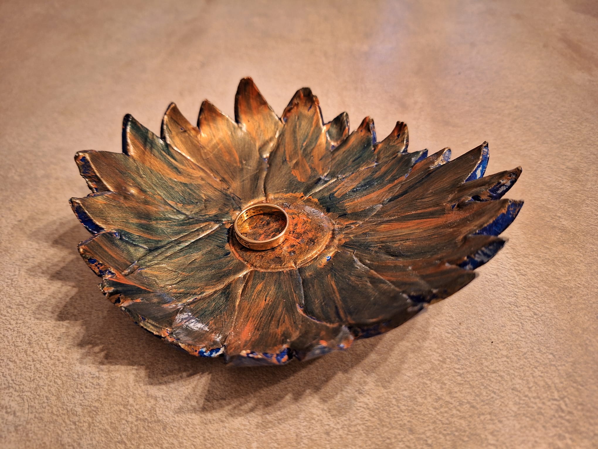 Coupelle vide-poche en argile “Fleur Sauvage” – Image 2